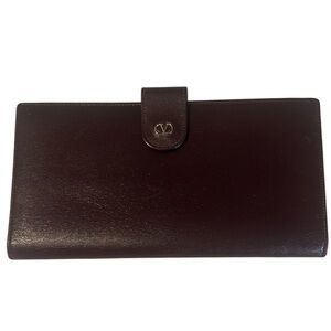 Vintage Burgundy Wallet. Valentino Garavnni